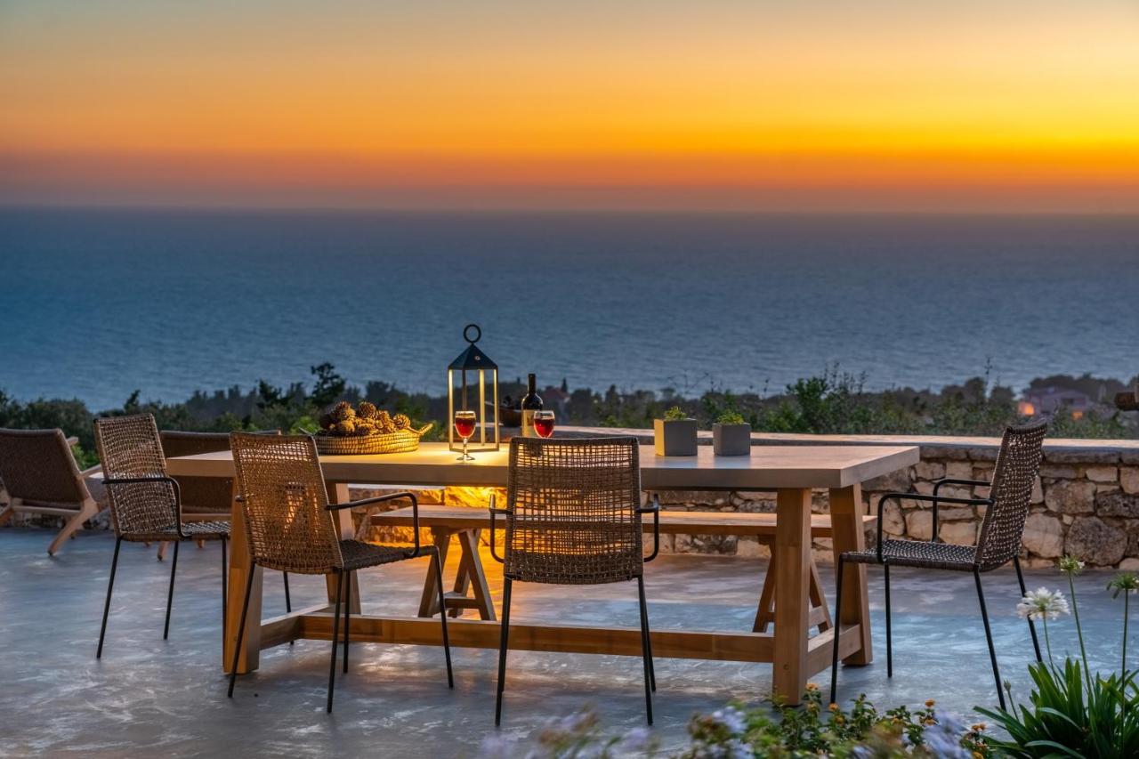 Blue Horizon Cottages Tzamarelata Extérieur photo