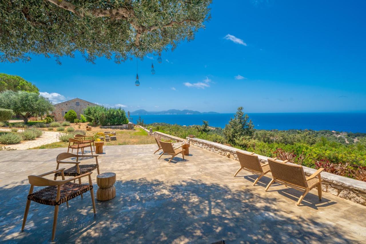 Blue Horizon Cottages Tzamarelata Extérieur photo