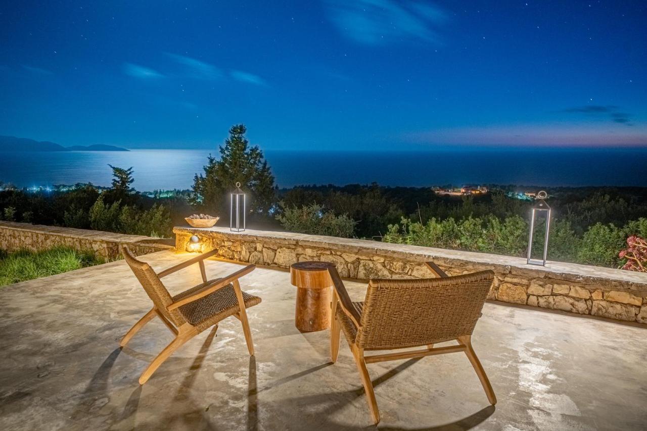 Blue Horizon Cottages Tzamarelata Extérieur photo
