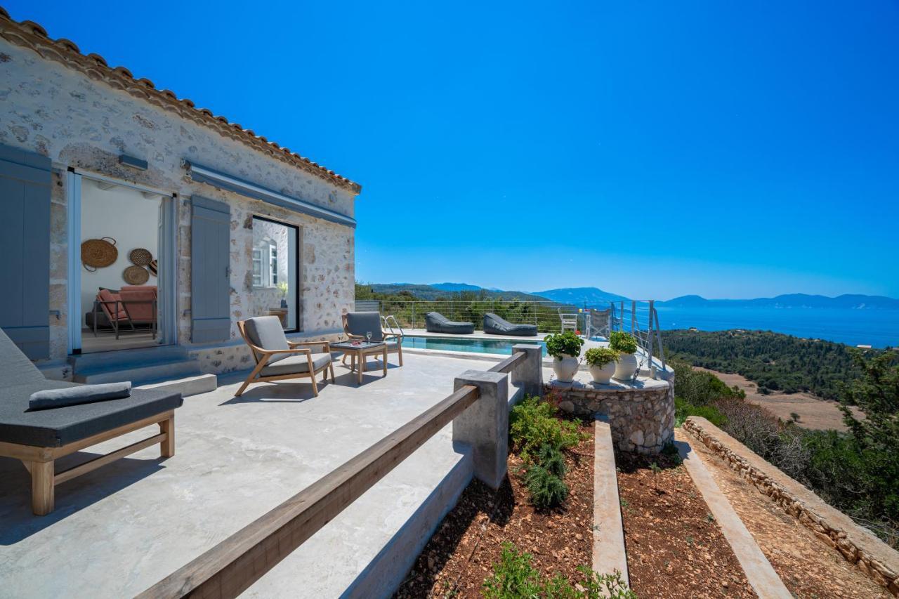 Blue Horizon Cottages Tzamarelata Extérieur photo